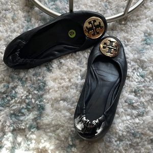 Black Tory Burch slip-on